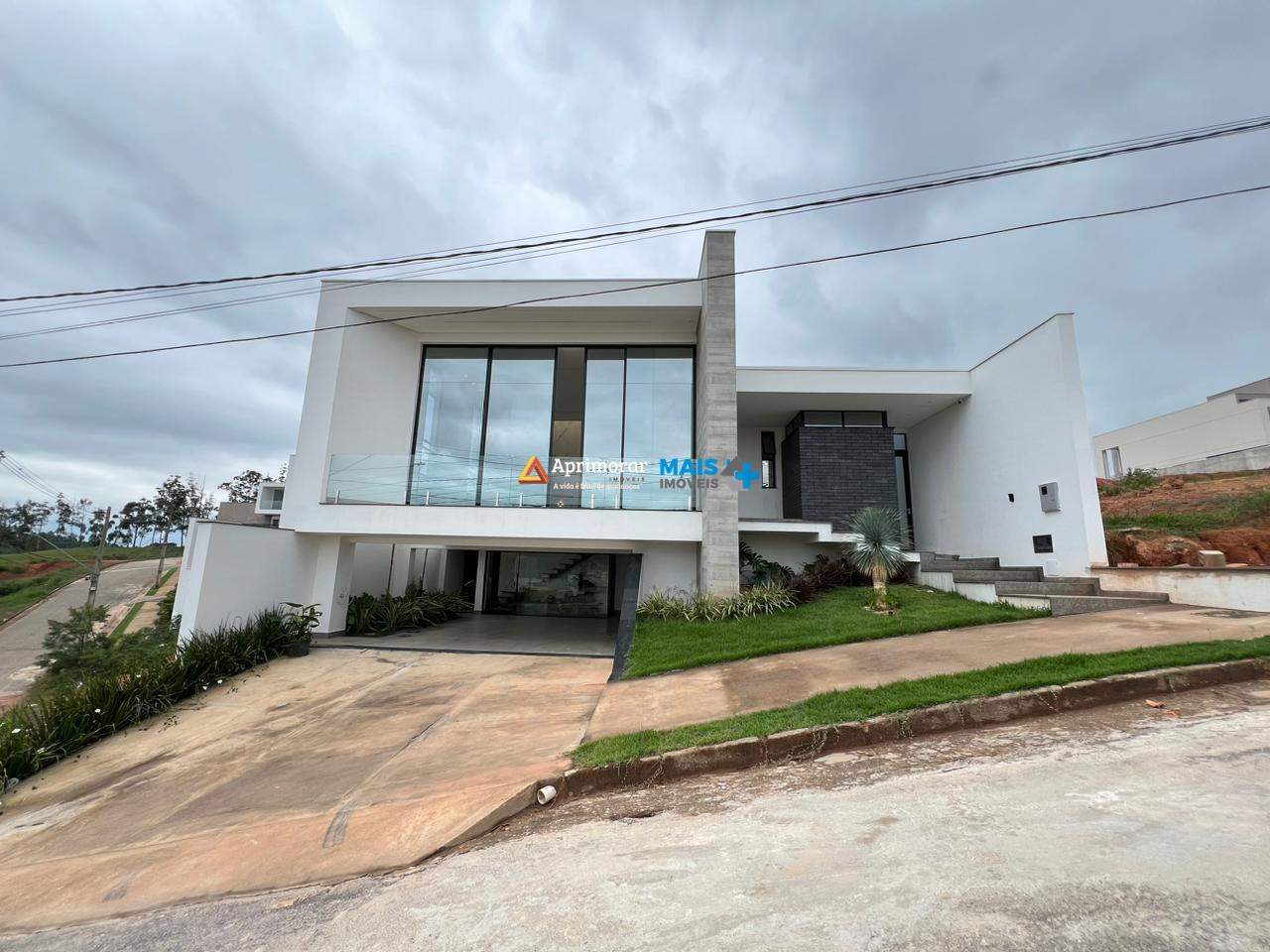 Casa em condomínio para aluguel no Condomínio Villa Rica: 