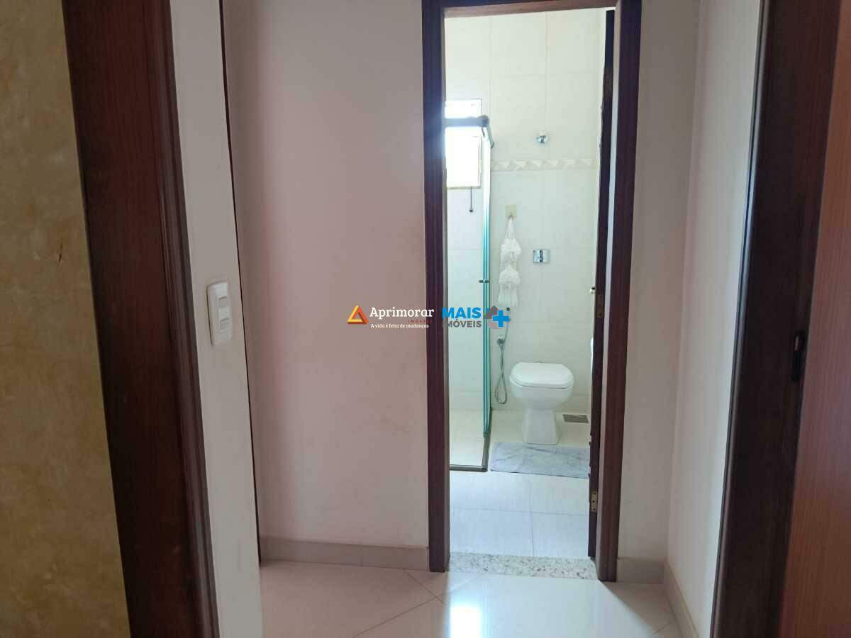 Casa Duplex à venda no Santo Antonio: 