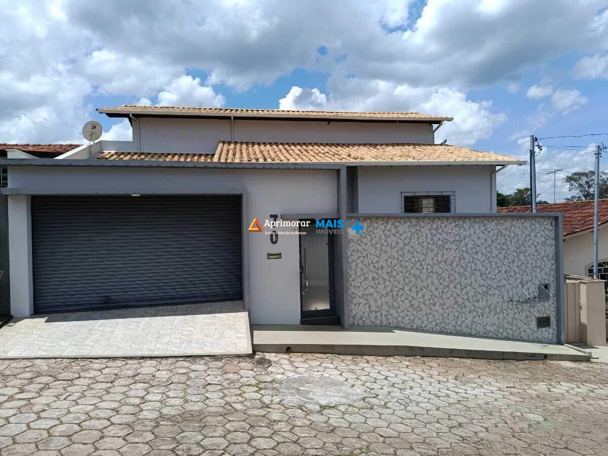 Casa Duplex à venda no Santo Antonio: 