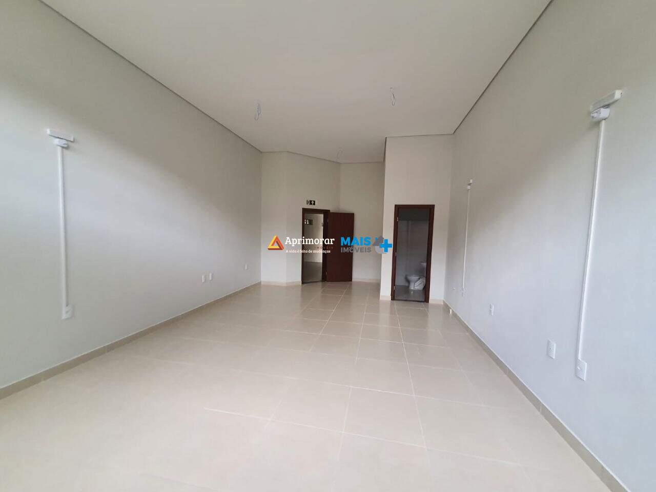 Sala para aluguel no Centro: 