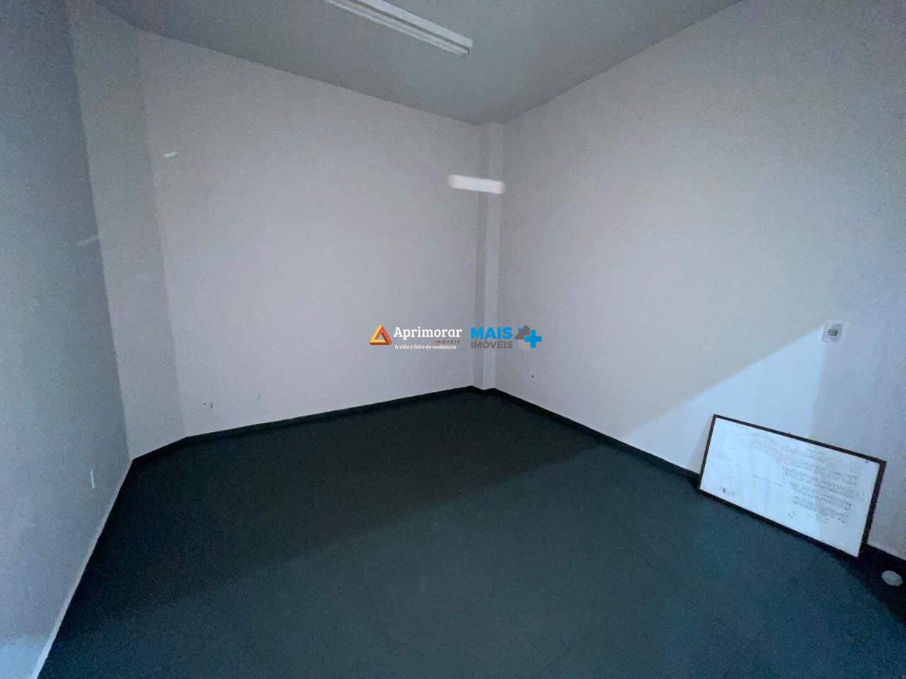 Sala para aluguel no Centro: 