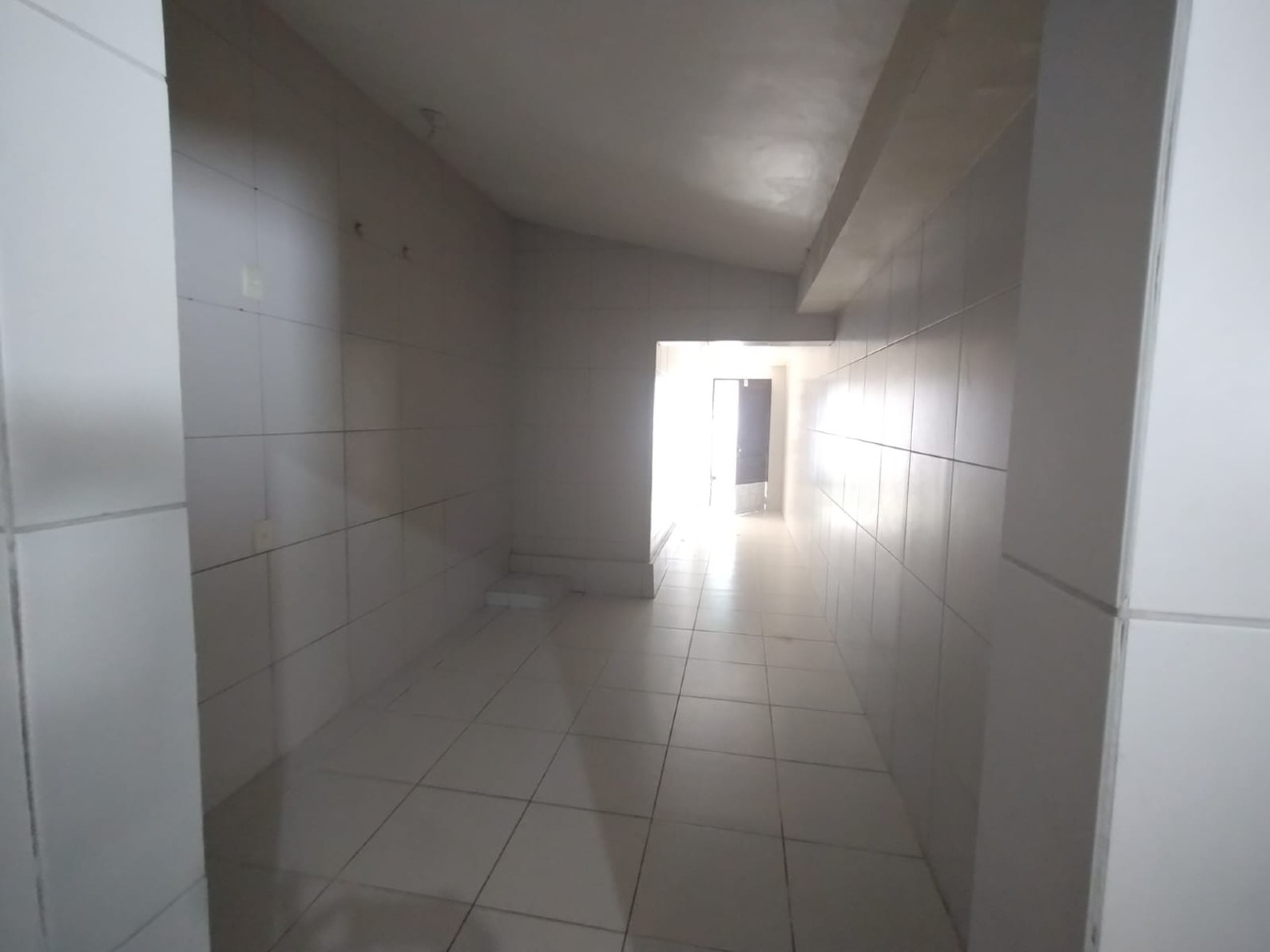 Casa comercial para aluguel no Expedicionários: 