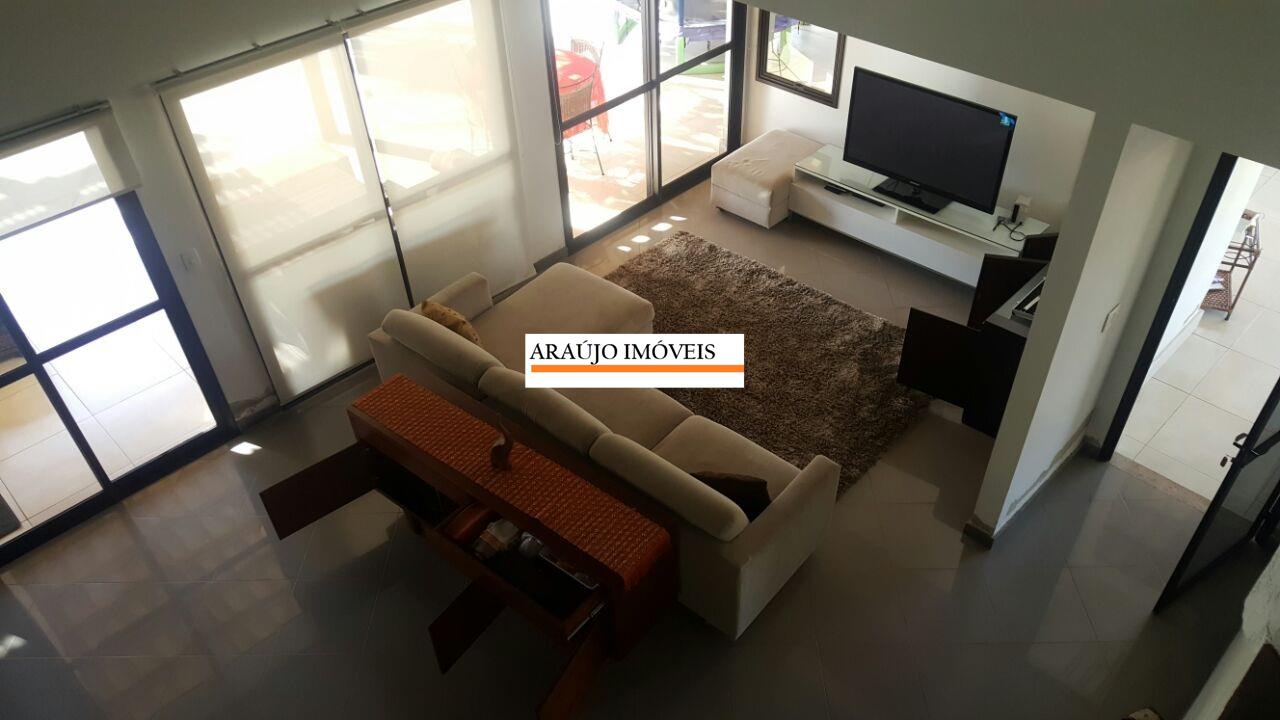 Casa em condomínio à venda no Campinho: 