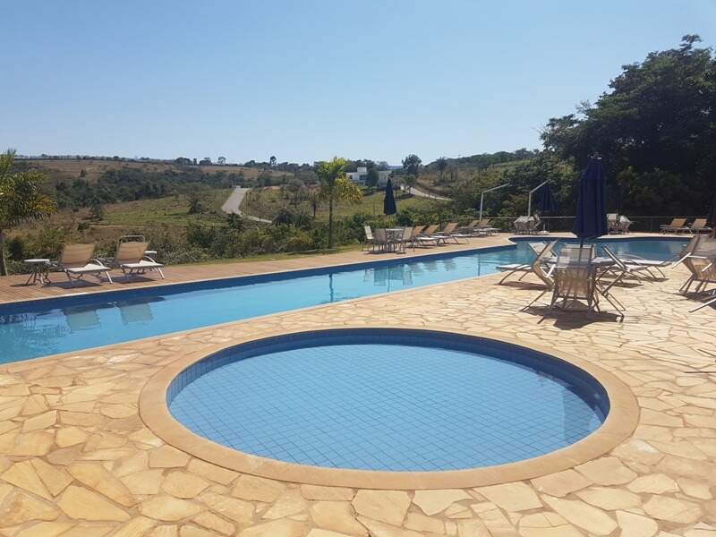 Lote em condomínio à venda no Cond. Gran Royalle: 