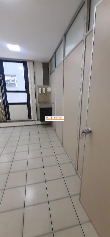 Sala à venda no SANTA EFIGENIA: 