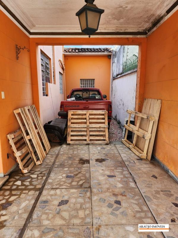 Casa à venda no CARLOS PRATES: 