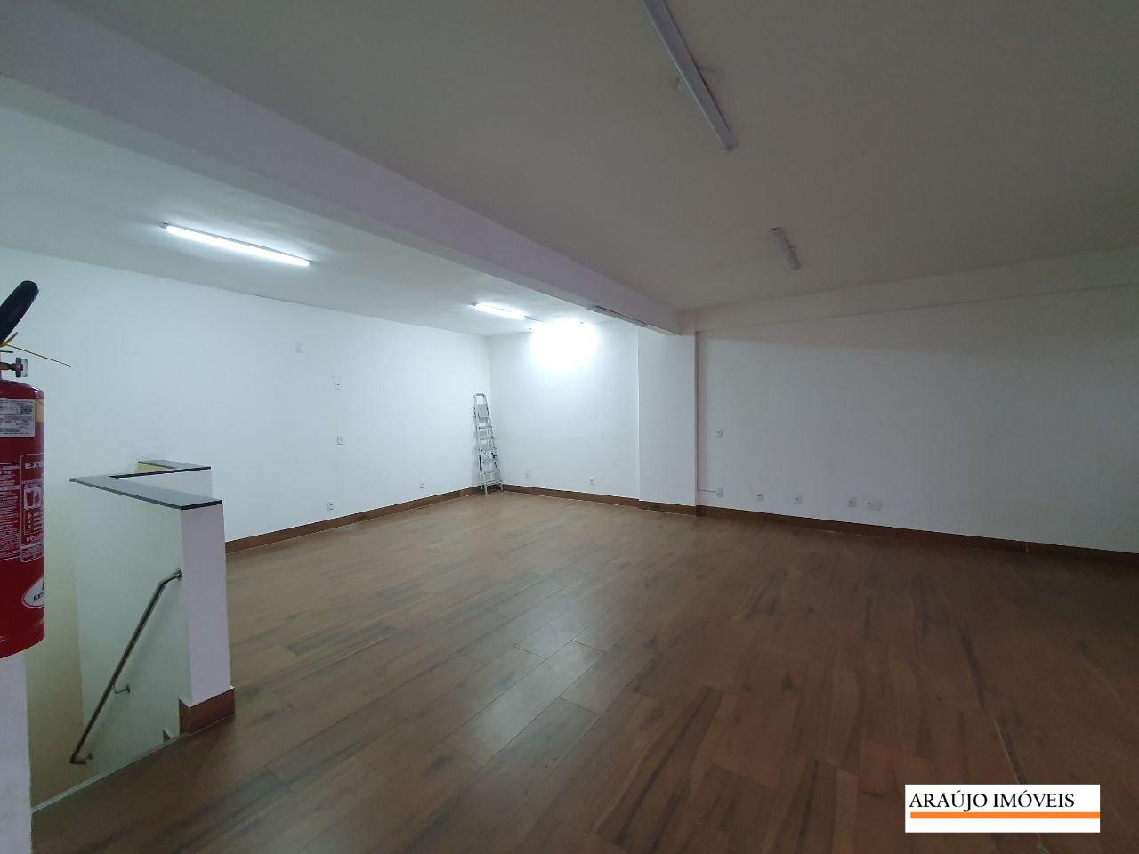 Loja à venda no GUTIERREZ: 