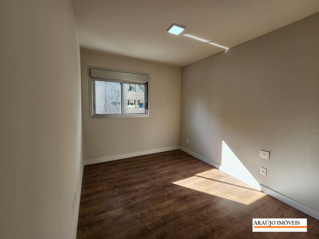 Apartamento à venda no CRUZEIRO: 