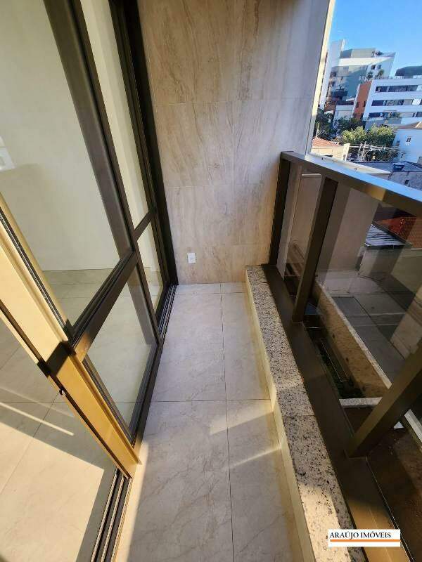 Apartamento à venda no SÃO PEDRO: 
