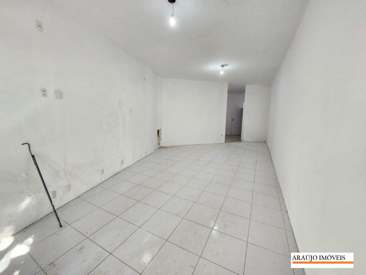 Loja para aluguel no FUNCIONARIOS: 