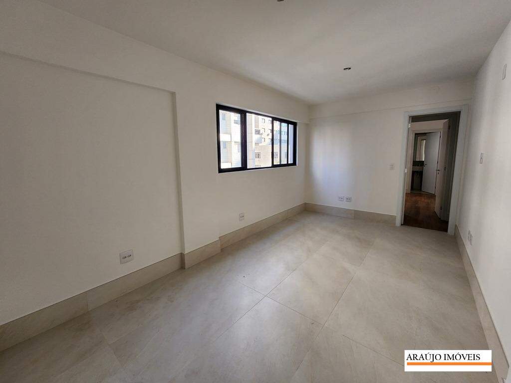 Apartamento à venda no SANTO AGOSTINHO: 