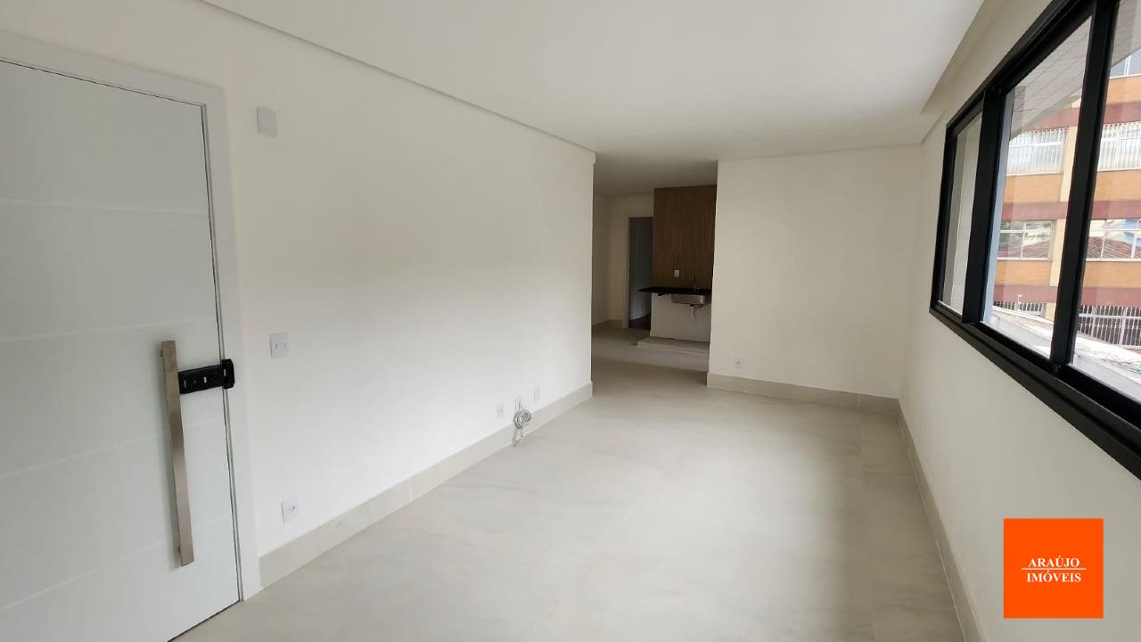 Apartamento à venda no SANTO ANTONIO: 