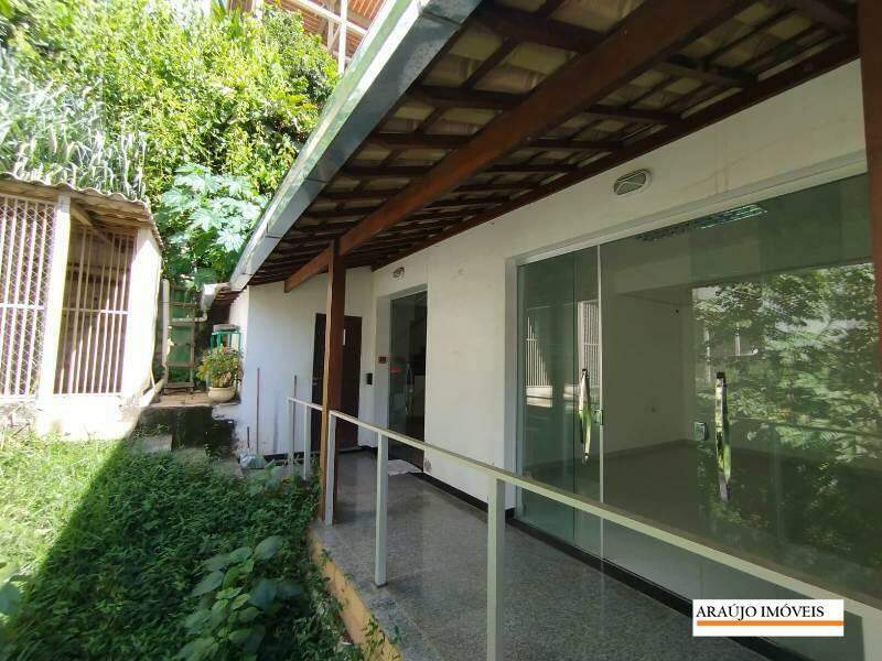 Casa para aluguel no SANTA LUCIA: 