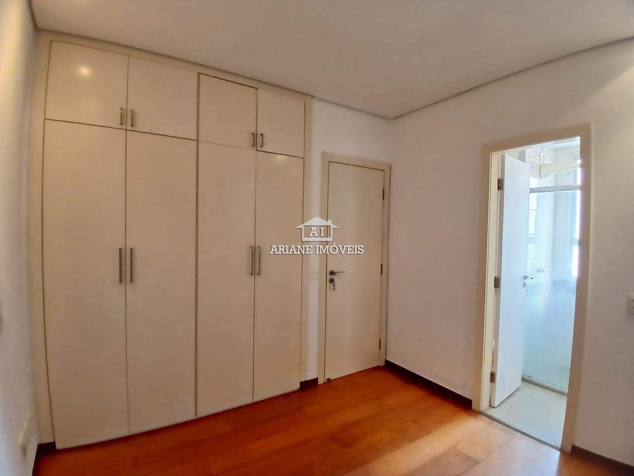 Apartamento para alugar com 2 quartos, 80m² - Foto 13