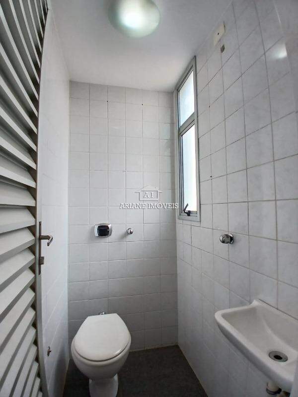 Apartamento para alugar com 2 quartos, 80m² - Foto 22