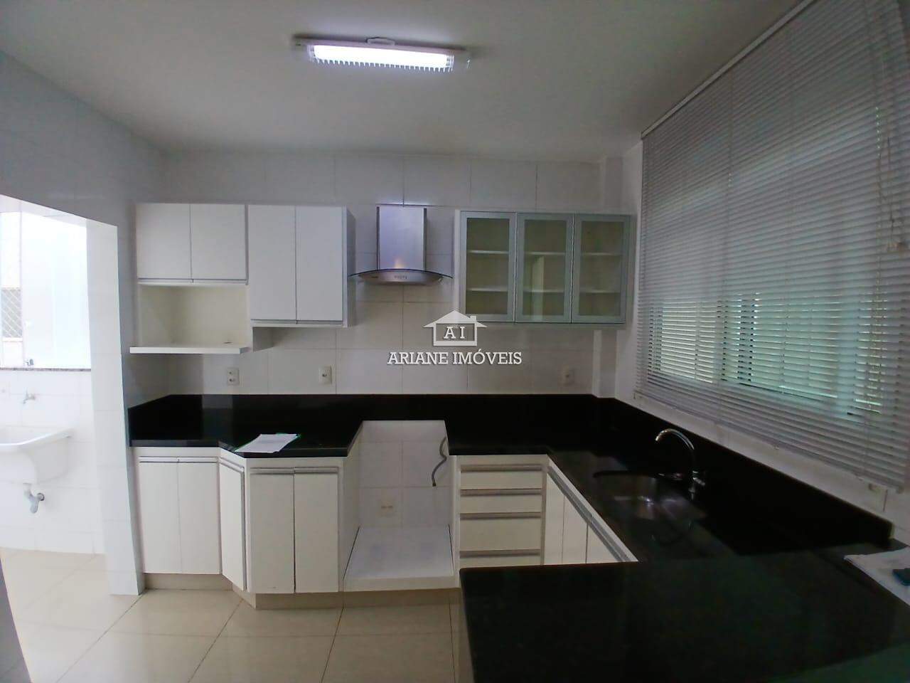 Apartamento para alugar com 2 quartos, 90m² - Foto 18