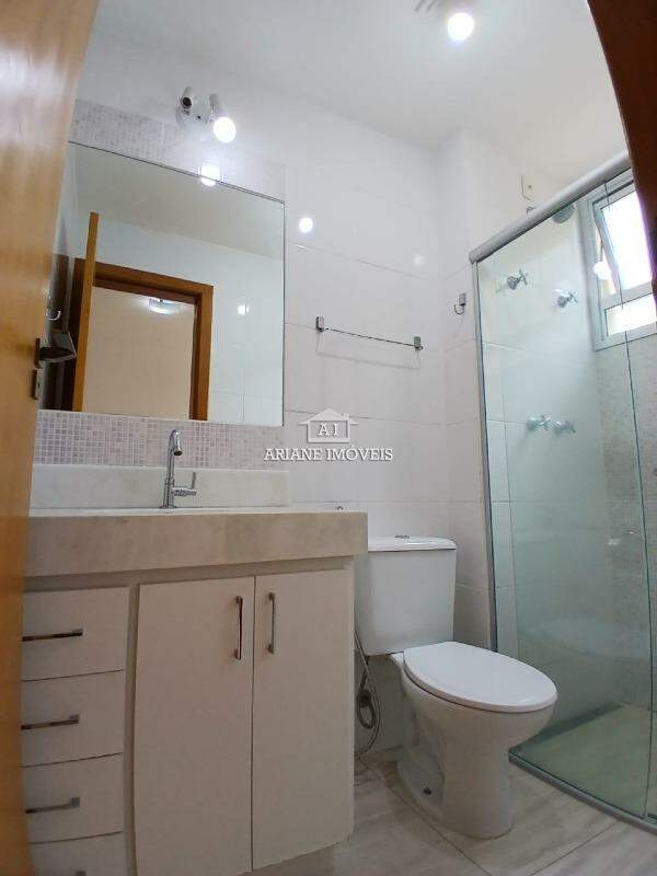 Apartamento para alugar com 2 quartos, 90m² - Foto 15