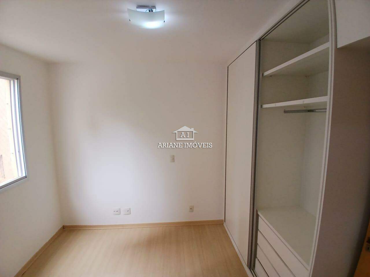 Apartamento para alugar com 2 quartos, 90m² - Foto 12