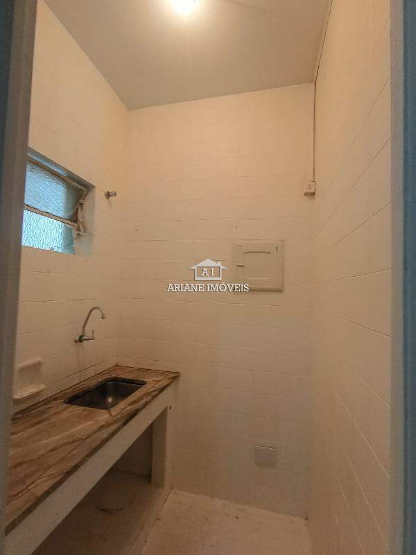 Apartamento para alugar com 1 quarto, 45m² - Foto 12