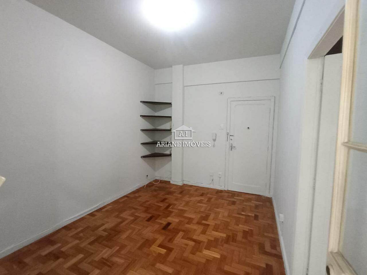 Apartamento para alugar com 1 quarto, 45m² - Foto 3