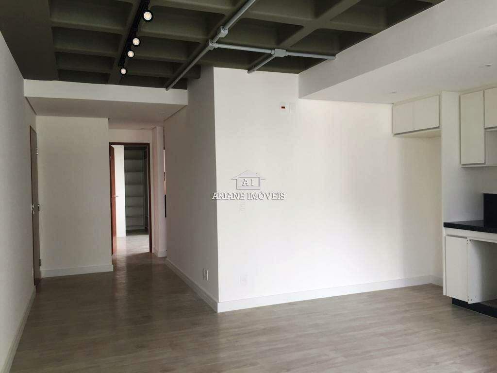 Apartamento para alugar com 2 quartos, 73m² - Foto 3
