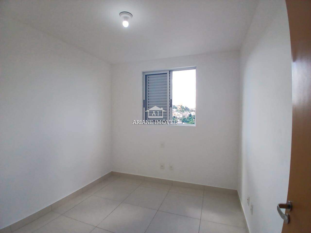 Apartamento para alugar com 3 quartos, 92m² - Foto 14