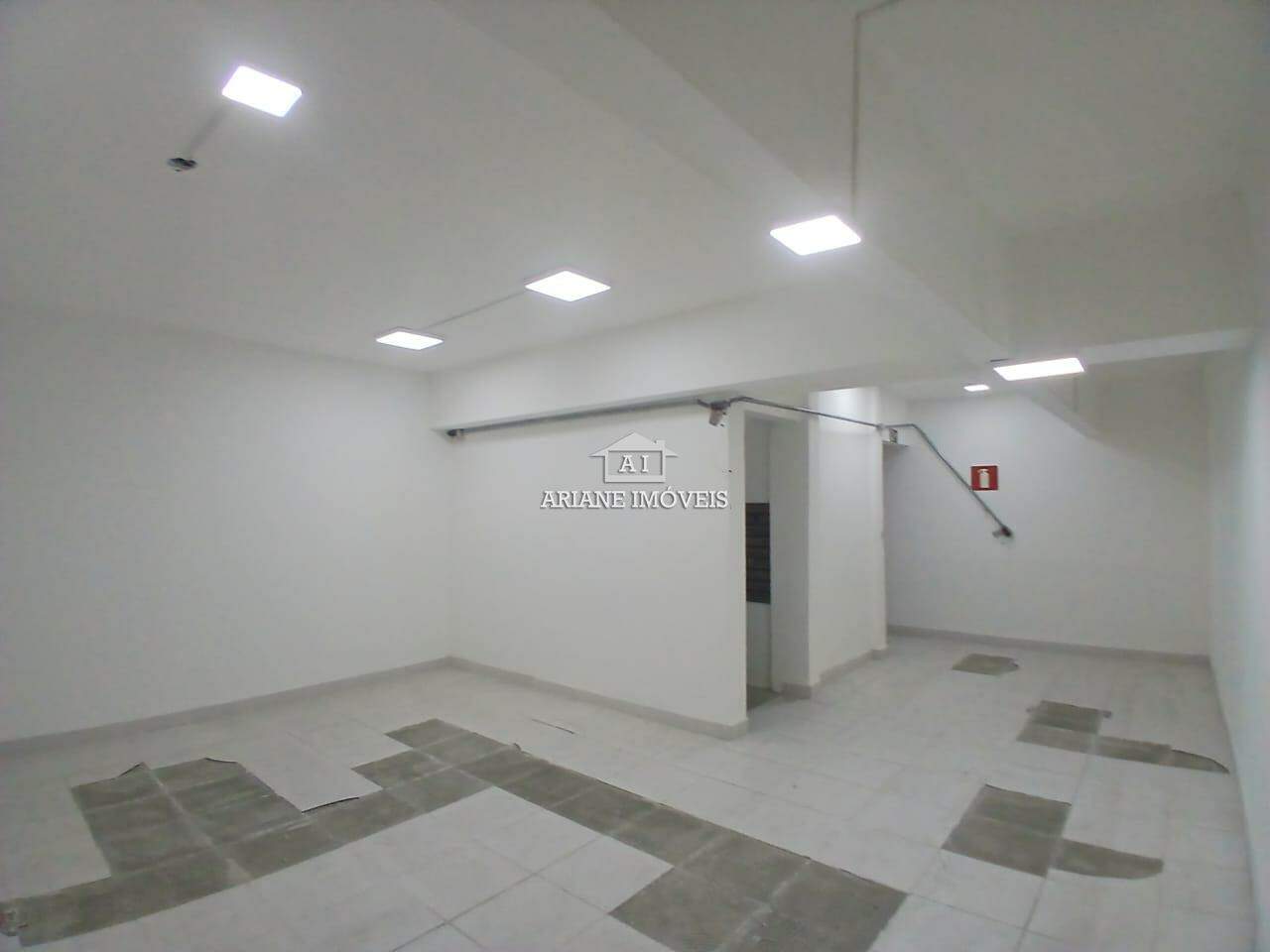 Loja-Salão para alugar, 250m² - Foto 25