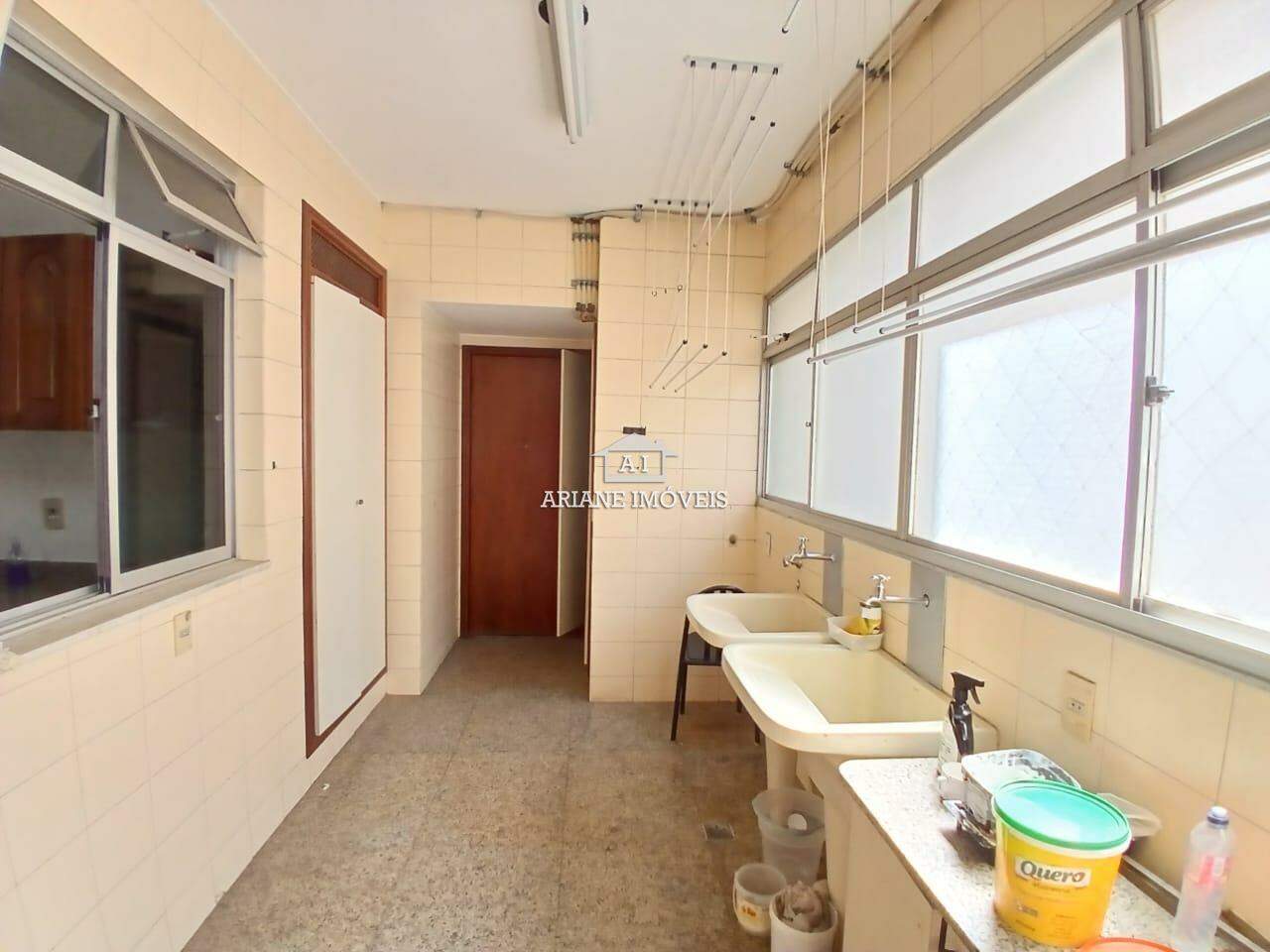 Apartamento para alugar com 4 quartos, 241m² - Foto 21