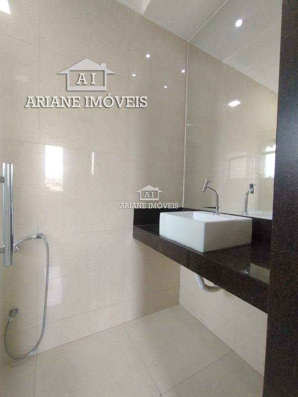 Apartamento para alugar com 3 quartos, 100m² - Foto 13