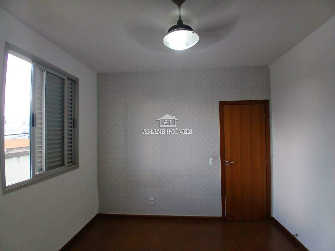 Apartamento para alugar com 3 quartos, 90m² - Foto 9