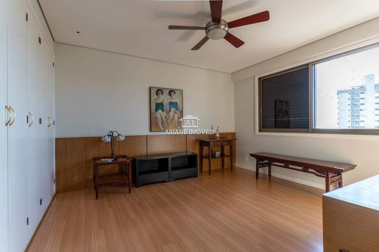 Apartamento à venda com 4 quartos, 510m² - Foto 15