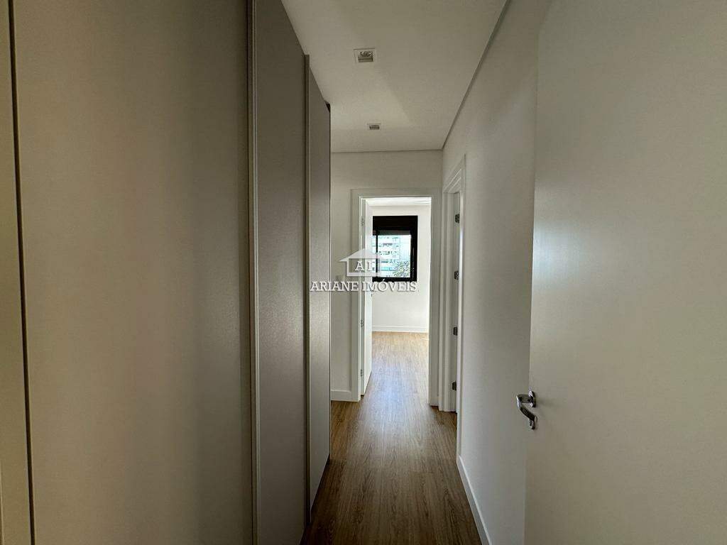 Apartamento à venda com 3 quartos, 106m² - Foto 13