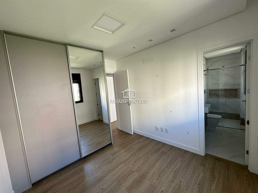 Apartamento à venda com 3 quartos, 106m² - Foto 8