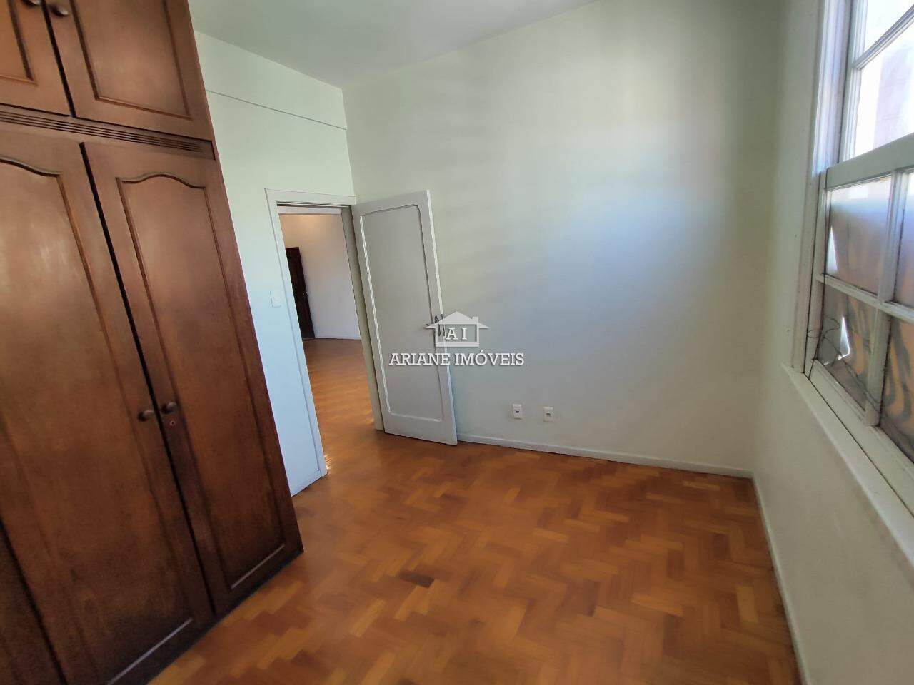 Apartamento à venda com 3 quartos, 126m² - Foto 8