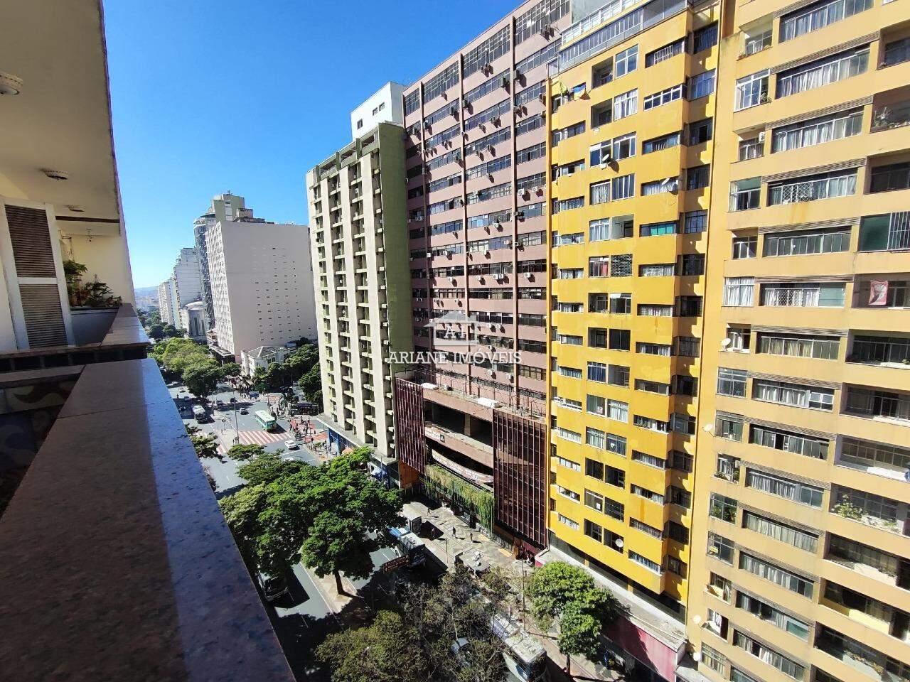 Apartamento à venda com 3 quartos, 126m² - Foto 3