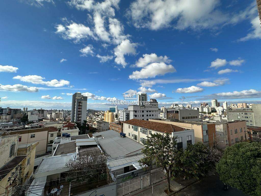 Apartamento à venda com 3 quartos, 85m² - Foto 8