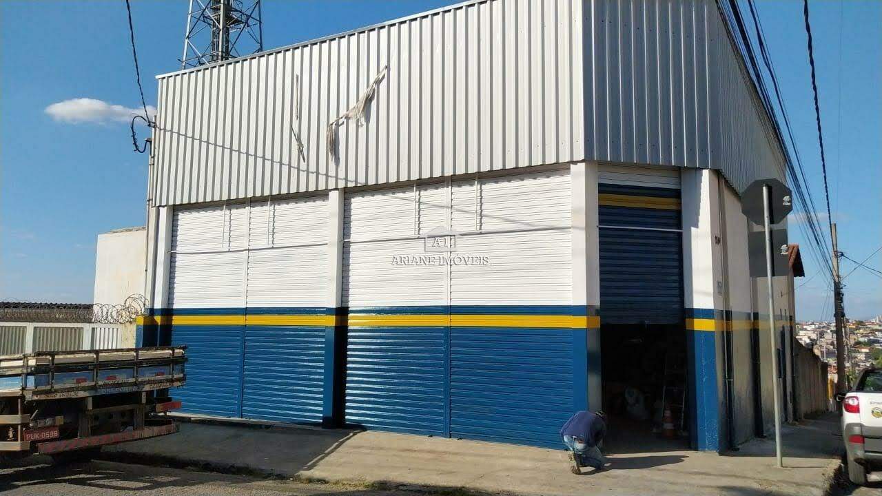 Depósito-Galpão-Armazém à venda, 140m² - Foto 1