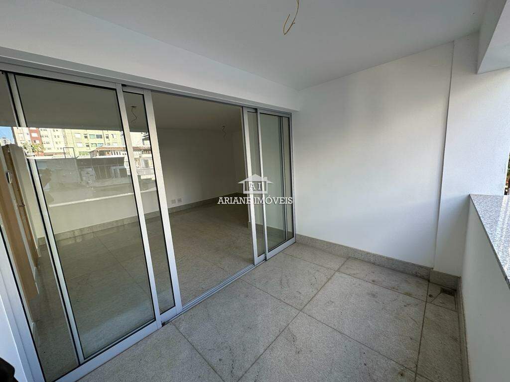 Apartamento à venda com 3 quartos, 105m² - Foto 6