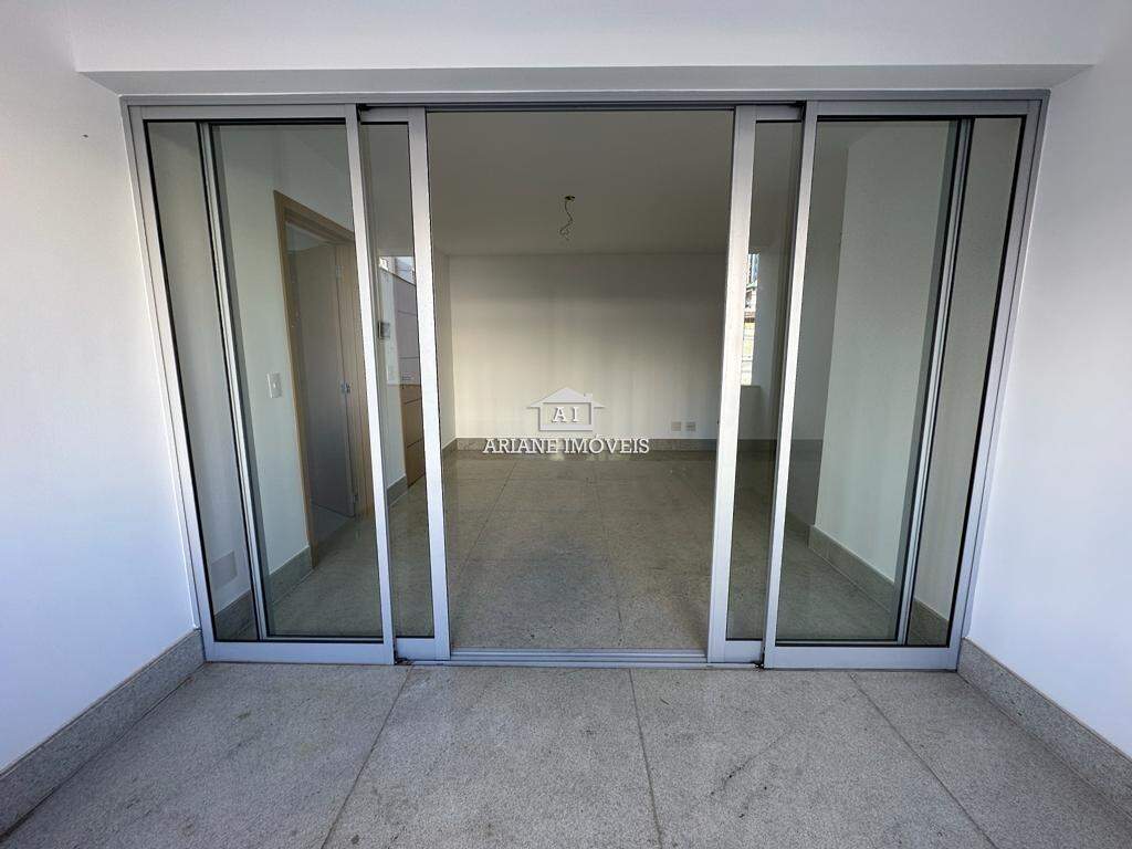 Apartamento à venda com 3 quartos, 105m² - Foto 5