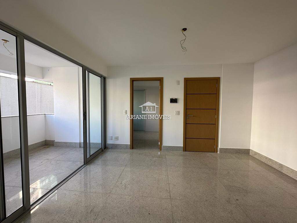 Apartamento à venda com 3 quartos, 105m² - Foto 4