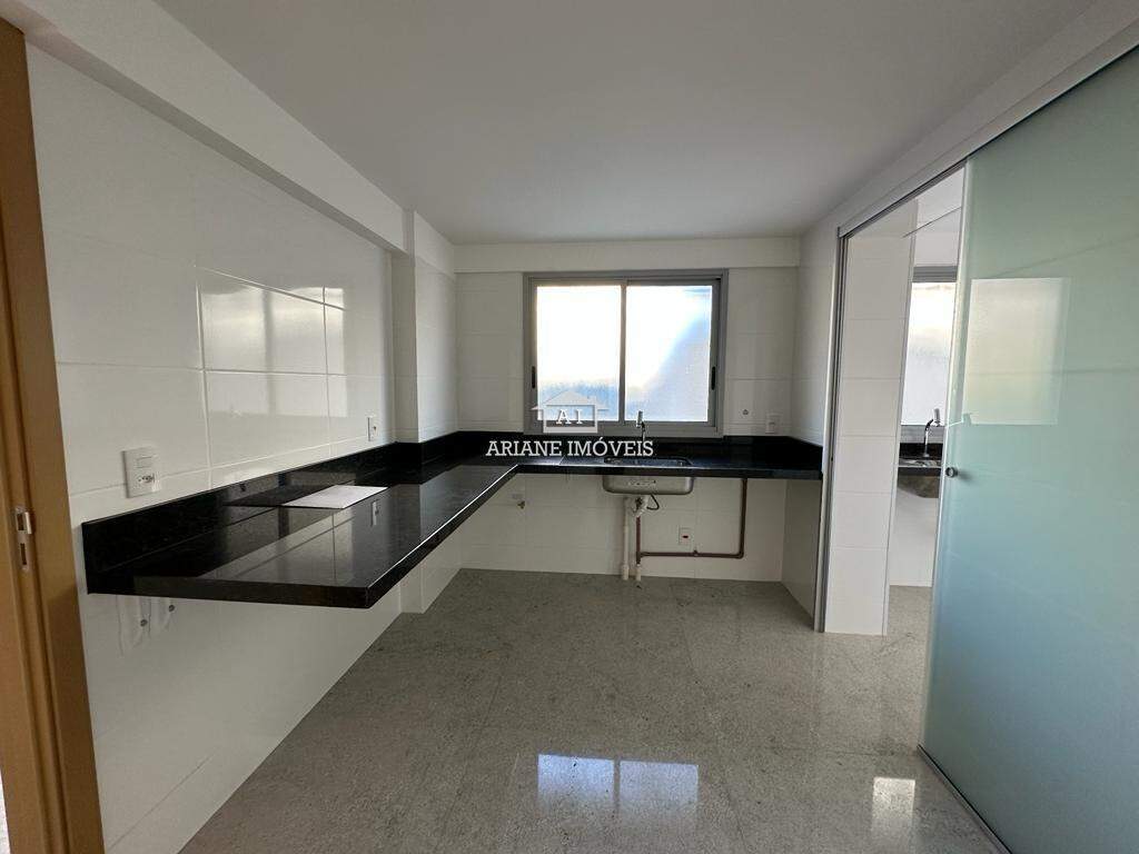 Apartamento à venda com 3 quartos, 105m² - Foto 19