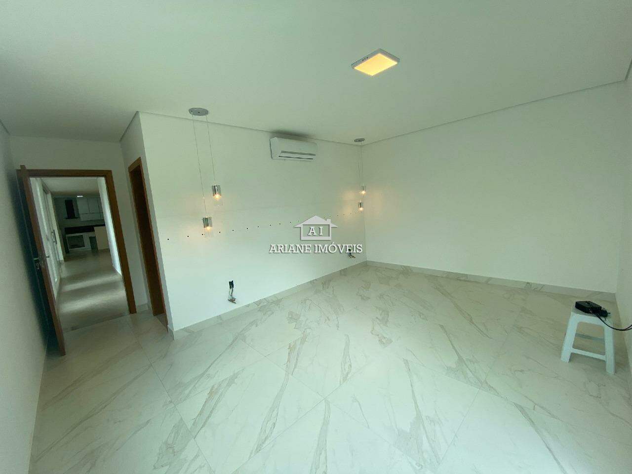 Casa de Condomínio à venda com 4 quartos, 330m² - Foto 16