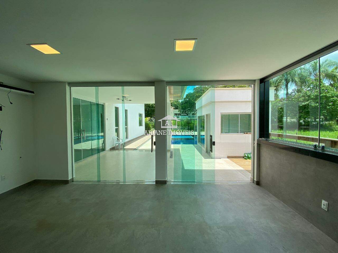 Casa de Condomínio à venda com 4 quartos, 330m² - Foto 5