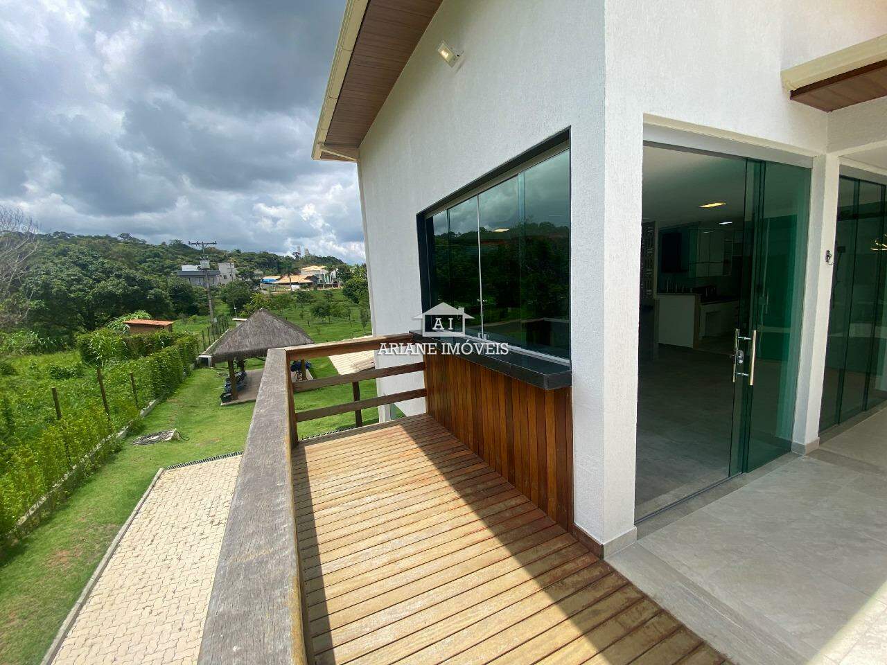 Casa de Condomínio à venda com 4 quartos, 330m² - Foto 7
