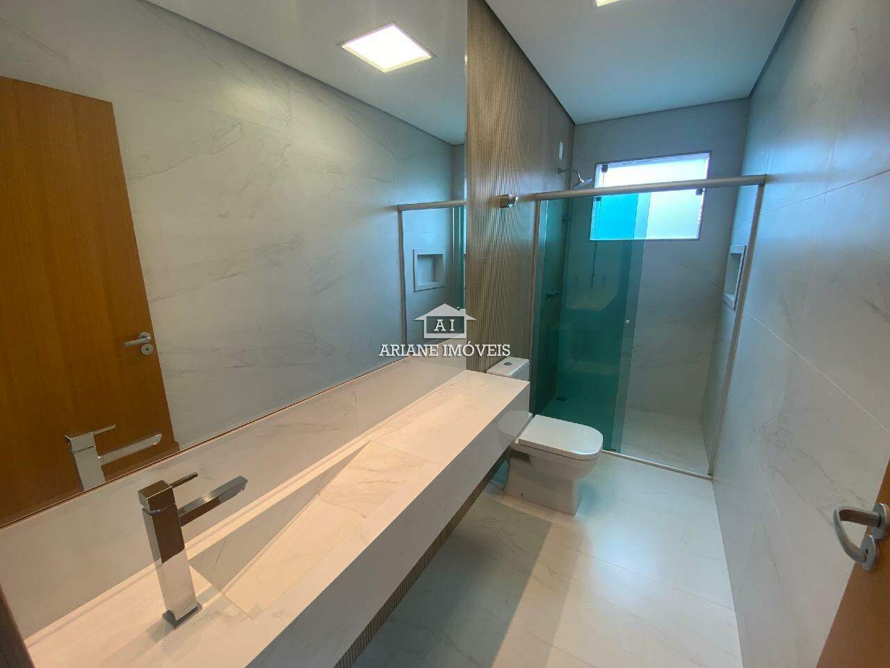 Casa de Condomínio à venda com 4 quartos, 330m² - Foto 17