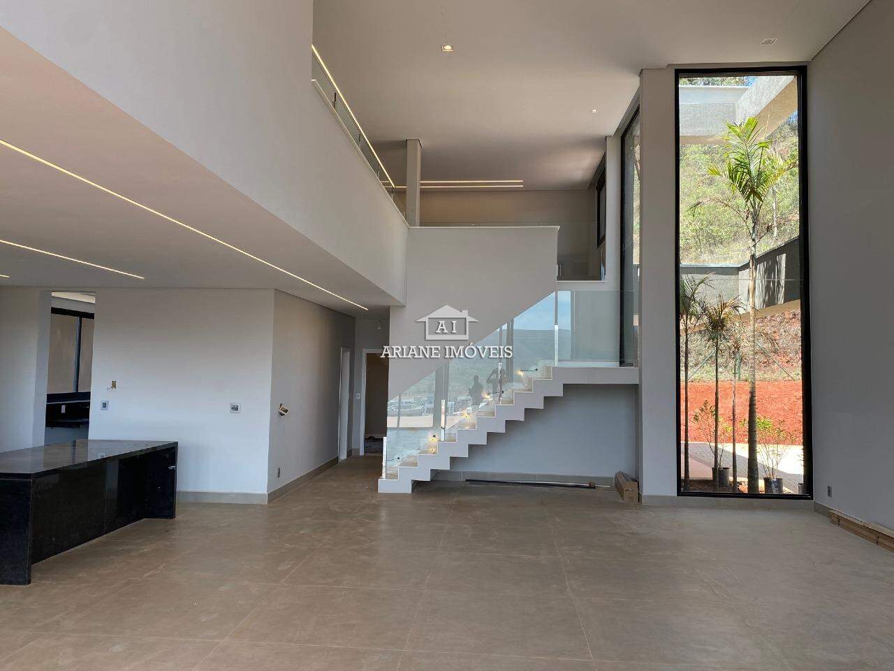 Casa de Condomínio à venda com 4 quartos, 440m² - Foto 5