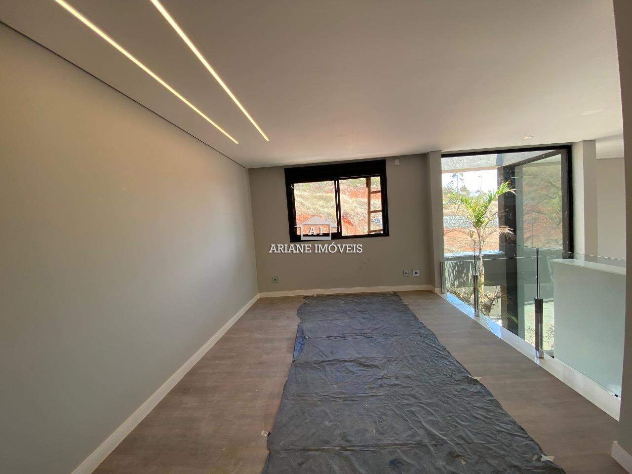 Casa de Condomínio à venda com 4 quartos, 440m² - Foto 13