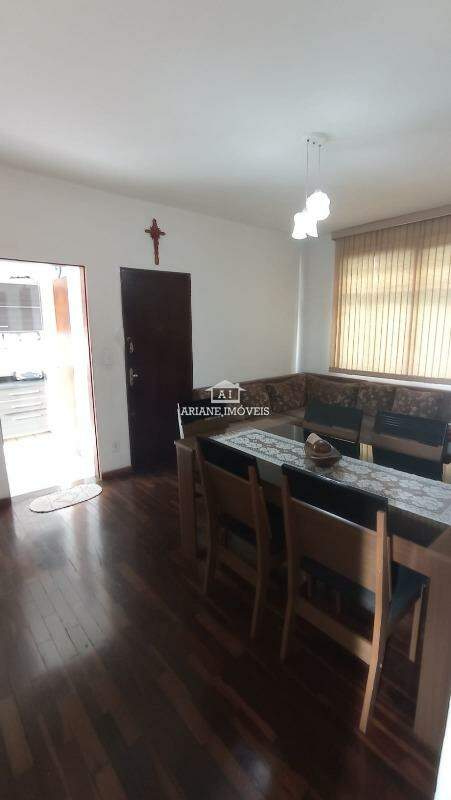 Apartamento à venda com 2 quartos, 92m² - Foto 1