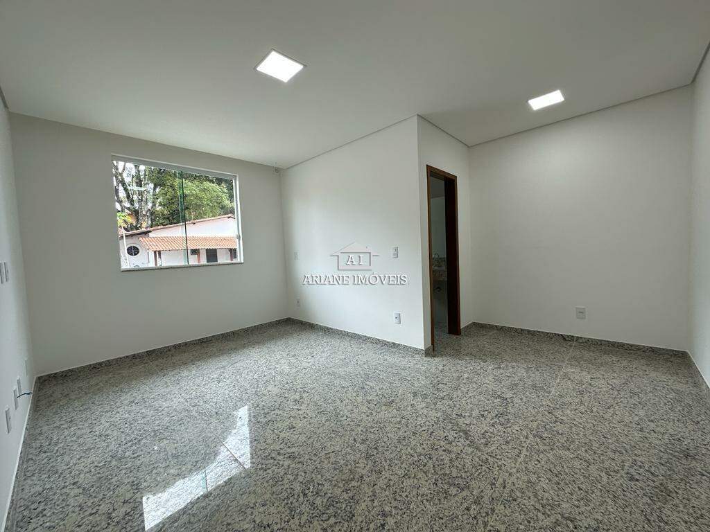 Casa de Condomínio à venda com 4 quartos, 400m² - Foto 9