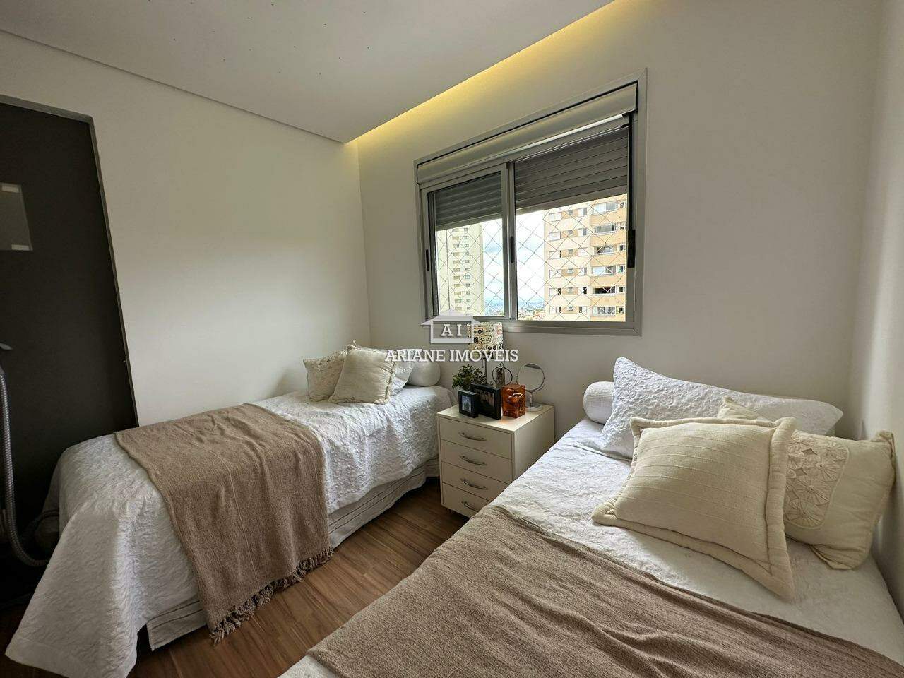 Apartamento à venda com 3 quartos, 83m² - Foto 12